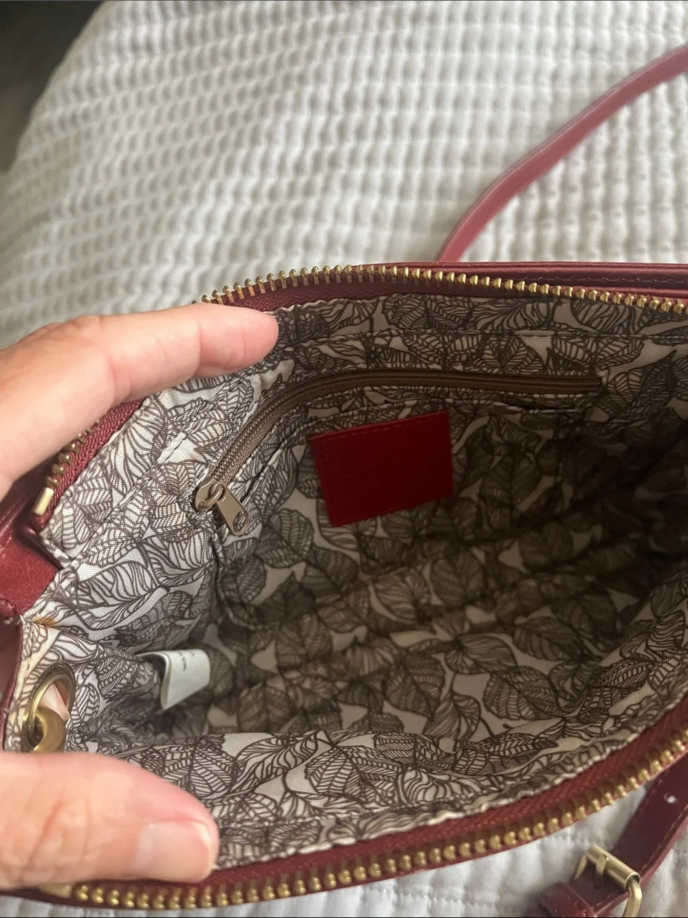 Leather Crossbody Bag in Deep Red